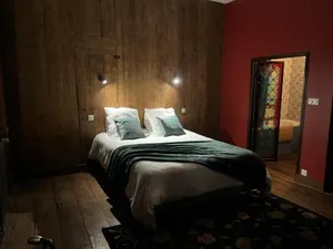 Image of Mercier de Montigny - Les Chambres du Beffroi - SPA et Massage