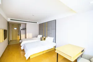 Image of Hanting Hotel Yangzhou Slender West Lake West Gate