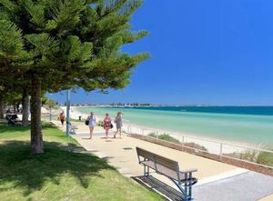 Image of Seaview Beach Apartment