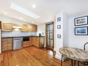 Image of Curragh Cottage