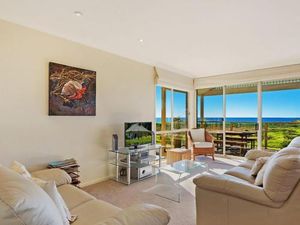 Image of Beach Breakers Apartment Stunning Views