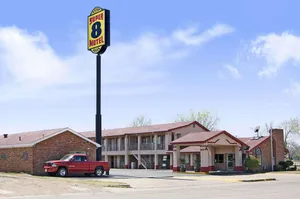 Image of Super 8 Vernon