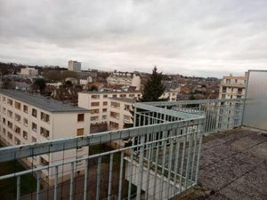 Image of SUPERBE APPARTEMENT 2 PIÈCES AVEC GRANDE TERRASSE