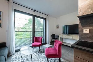 Image of New listing - 1 Bed Apt,Air-Con,Beach access,Sea