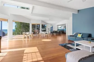 Image of Beach Mansion 2 Minutes from Water