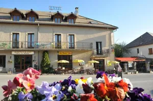 Image of Chez le Poète