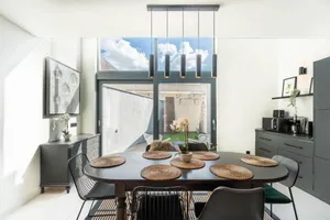 Image of Cosy & Spacious House in Center