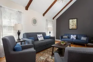 Image of Forest Hills Fresh-Centrally Located, Pets, Wifi