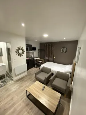 Image of Lh Rooms Location