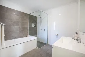 Image of Alkira - Pet Friendly - 4 Mins Walk to Beach