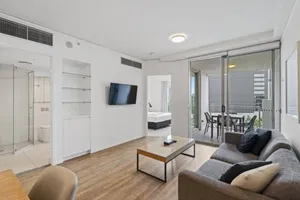 Image of Lovely 2- Bedroom Rental Unit with Free Parking