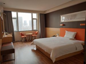 Image of 7Days Premium Zhengzhou Jingsan Road Century Lianhua