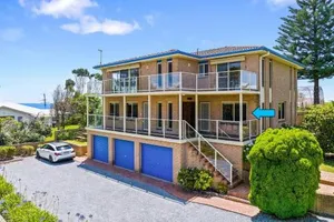 Image of 3 Bay Lane