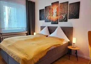 Image of Living-Life, Klinik & Messe vor Ort, Wlan, Netflix