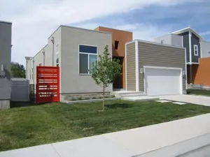Image of Central location close to Downtown and Mountain Views