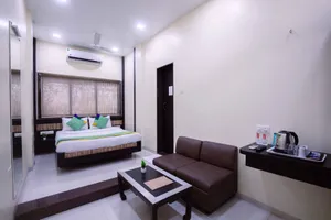 Image of Treebo Hiramani Parel Lalbaug