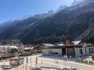 Image of Aiguille du Midi - Le Chamo'nid