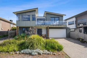 Image of Sea View Beach House 11a