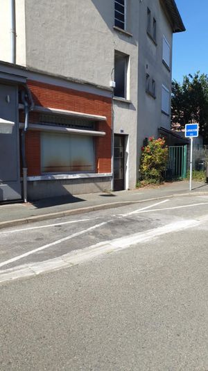 Image of F2 35-44m2 9 mins voiture château 4pers 1ch+sejour