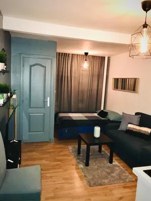 Image of Petit studio cosy