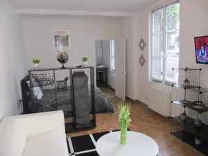 Image of Studio Barbel