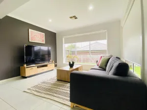 Image of Kellyville 5Br Near park and shopping mall
