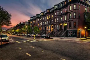 Image of Beautiful 2Bedroom in the South End Boston - Ground Level Unit