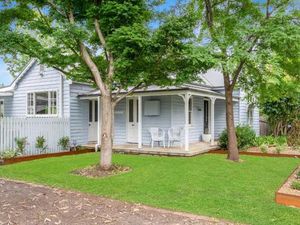 Image of Blue Belle Cottage Berry