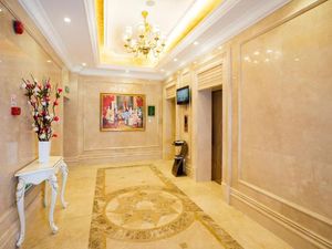 Image of Vienna Hotel Huizhou Dahuxi