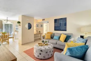 Image of Ocean 6 - Surfside