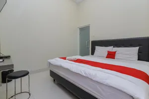 Image of RedDoorz at Ngaggel Jaya Surabaya