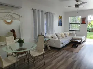 Image of Tropical Hideaway!