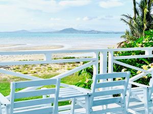 Image of Absolute Beachfront Bowen Beach House-family time