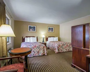 Image of Rodeway Inn Skytop