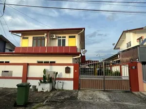 Image of Tang's Crib
