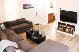 Image of 2 BR - Off Street Parking - Amazing View Nearby