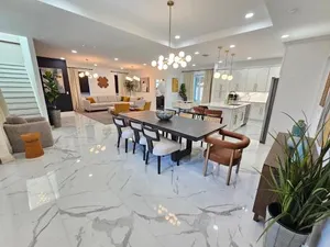 Image of LUXURY 5bd 4ba w Jacuzzi tub Winter Park CP Orlando Gem