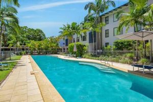 Image of Emohruo Rainbow Shores - 3 Br Resort Apartment