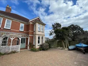 Image of Hedgebank