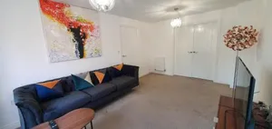 Image of Garland Modern 4 Bedroom House with Garden & Parking