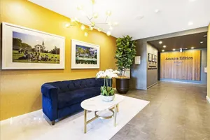 Image of Luxury apartment in cannon hill 17 minutes to CBD