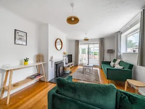 Image of Pass the Keys Modern Spacious 3BR Bungalow Parking Oxford