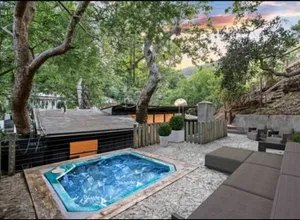 Image of Bohemian Beverly Hills Private Rooms with Hot Tub, Fireplaces