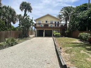 Image of Comfy Beach House on Vero Beach