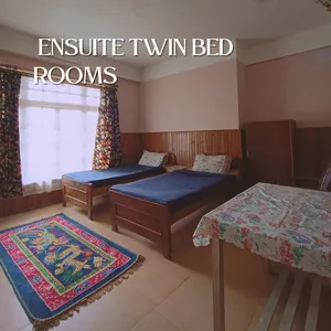 Image of Retro Style Twin Bedroom at Lakeview Villa