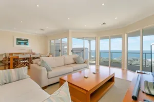 Image of 139 Seagull Ave - BYO Linen - Pets Negotiable - Wi-Fi