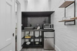 Image of The Perfect Apt for Large Groups Sleeps 10