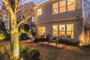 Image of Sleeps 10 Near I-85 4br Family Stay