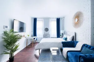Image of 83-2FE UES Central Park Newly Furnished Studio