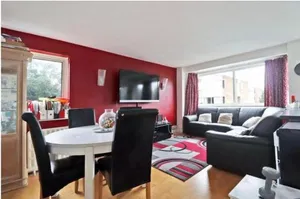 Image of Spacious Wanstead Apartment- Sleeps 4!